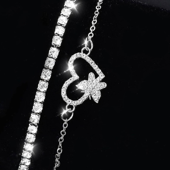 2pcs Rhinestone Butterfly Heart Decor Chain
Silver Shiny Bracelet Party Gift - Picture 2 of 3